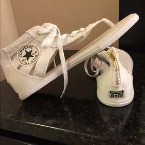 Brand New RARE white converse sandals